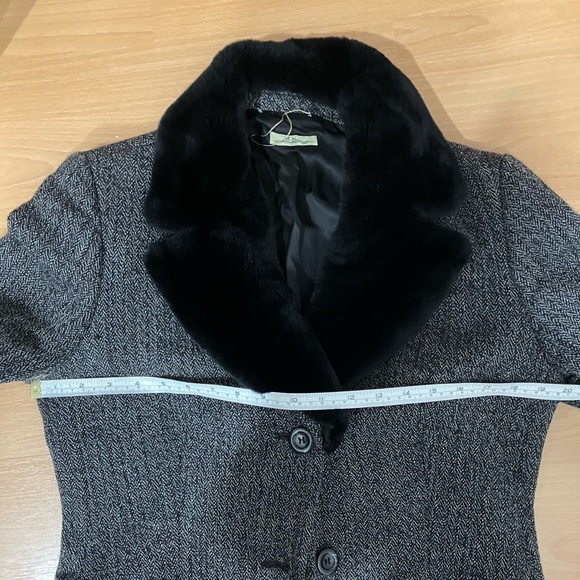 Italian Wool Coat with Fur Detail - Picture 9 of 9